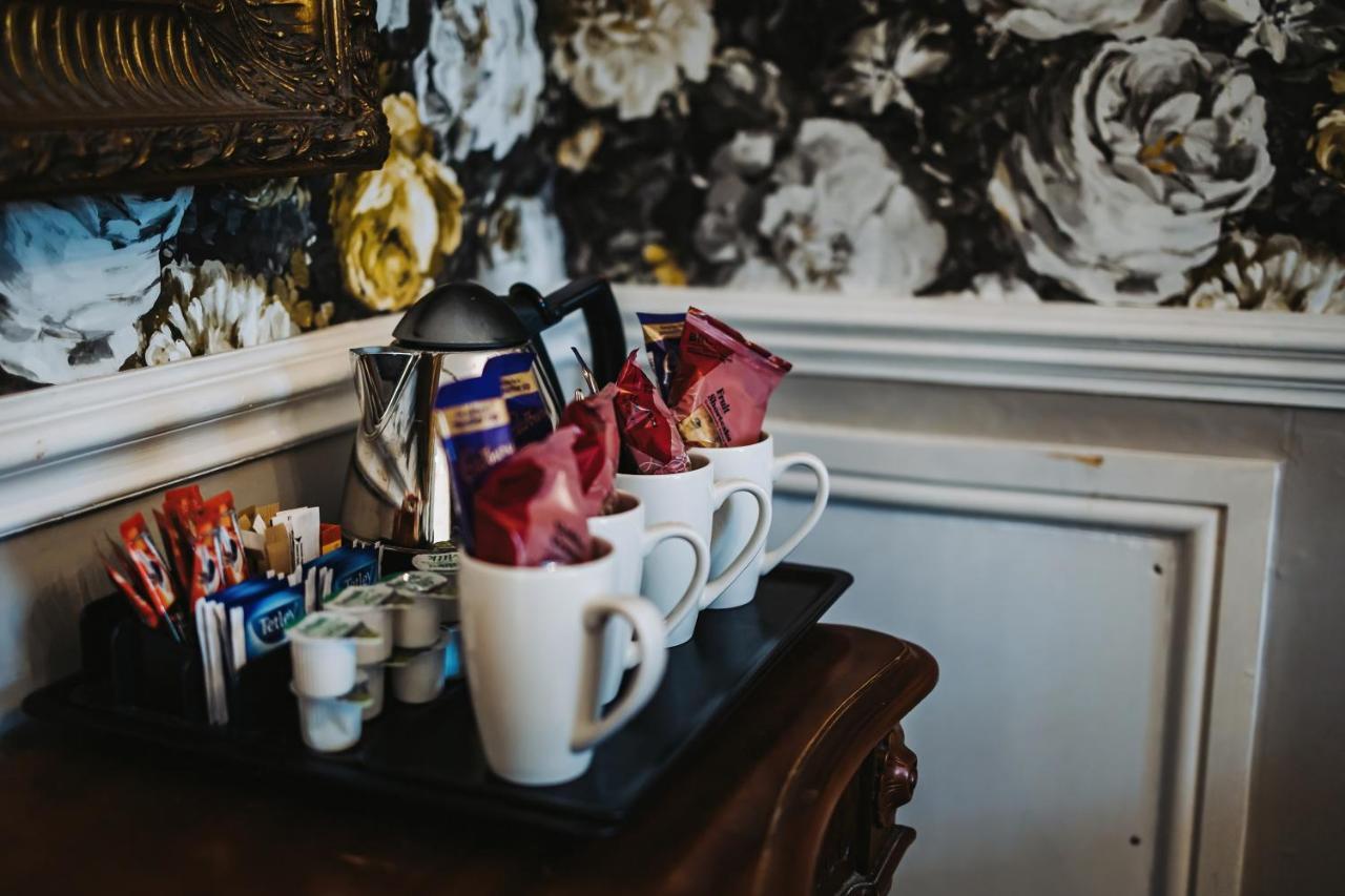 Brook Hall Hotel Childer Thornton Esterno foto