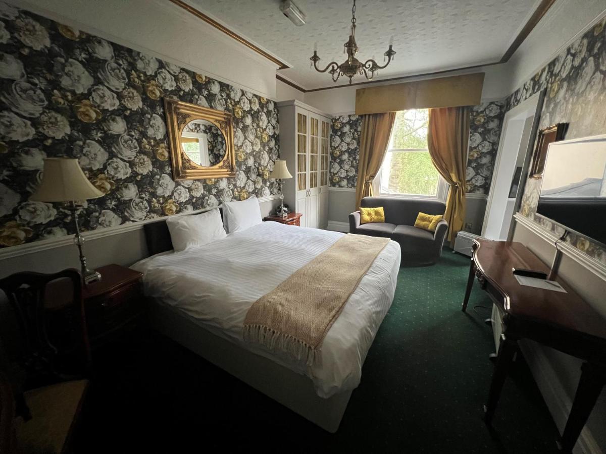 Brook Hall Hotel Childer Thornton Esterno foto